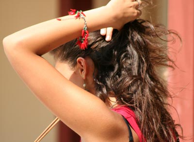 Stop under arm sweating using our simple three step approach